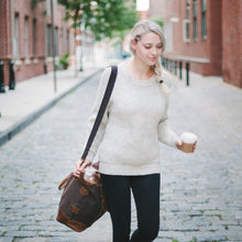 Cargar imagen en el visor de la galería, Whitney Pullover | Handmade in Nepal | United By Blue